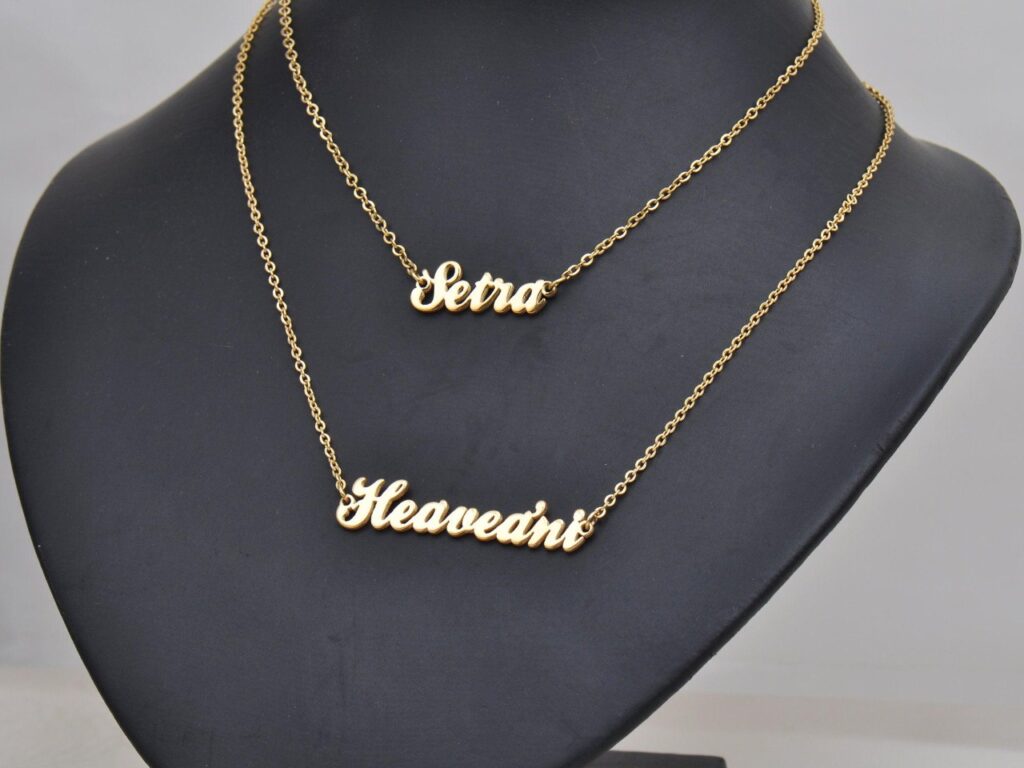 Chic Personalized Locket