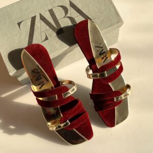 ZARA Flat slippers