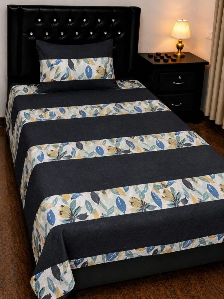 Harbor Bloom Stripe Quilt Set