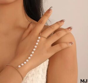 Elegant Pearl Beaded Adjustable Bracelet
