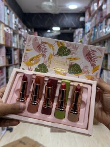 Heng Fang Matte Lipstick Set (5 Pcs)
